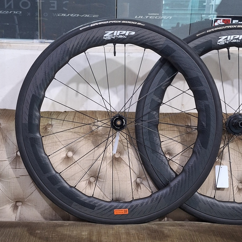 (Used) Wheelset ZIPP 454 NSW V2