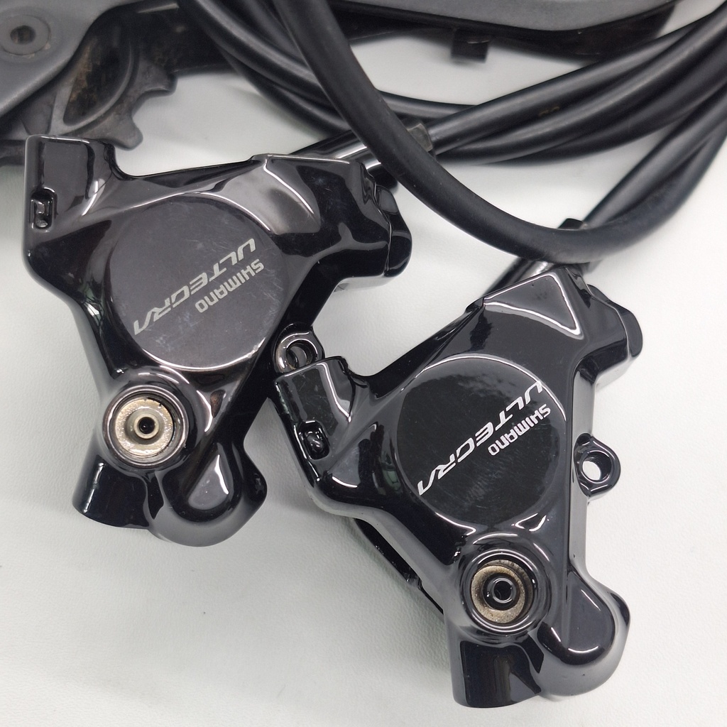 (Used) Kit Set SHIMANO Ultegra Di2 12 speed R-8170 (brifter,caliper,fd,rd,rotor,chain,Battery,Charger)