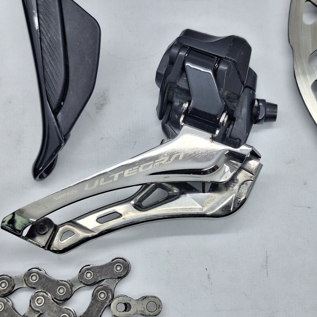 (Used) Kit Set SHIMANO Ultegra Di2 12 speed R-8170 (brifter,caliper,fd,rd,rotor,chain,Battery,Charger)