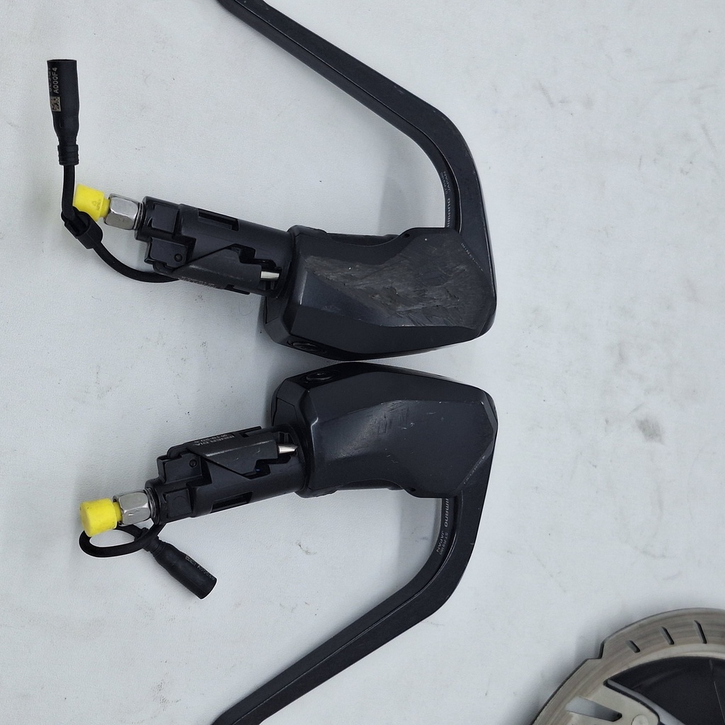 (Used) Kit Set SHIMANO Dura ace DI2 11 speed for TT(brifter,caliper,fd,rd,chain,Battery,Charger,OSPW)