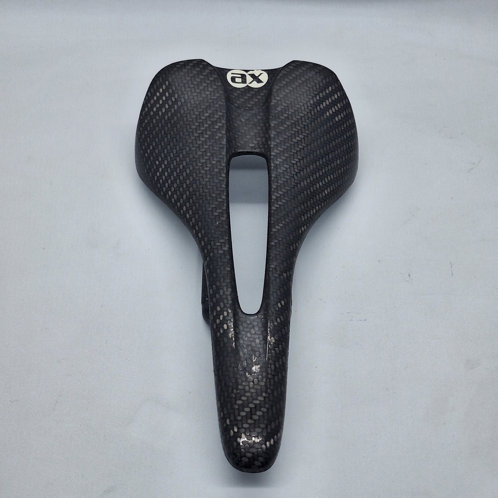 (Used) Saddle AX LIGHTNESS Carbon  