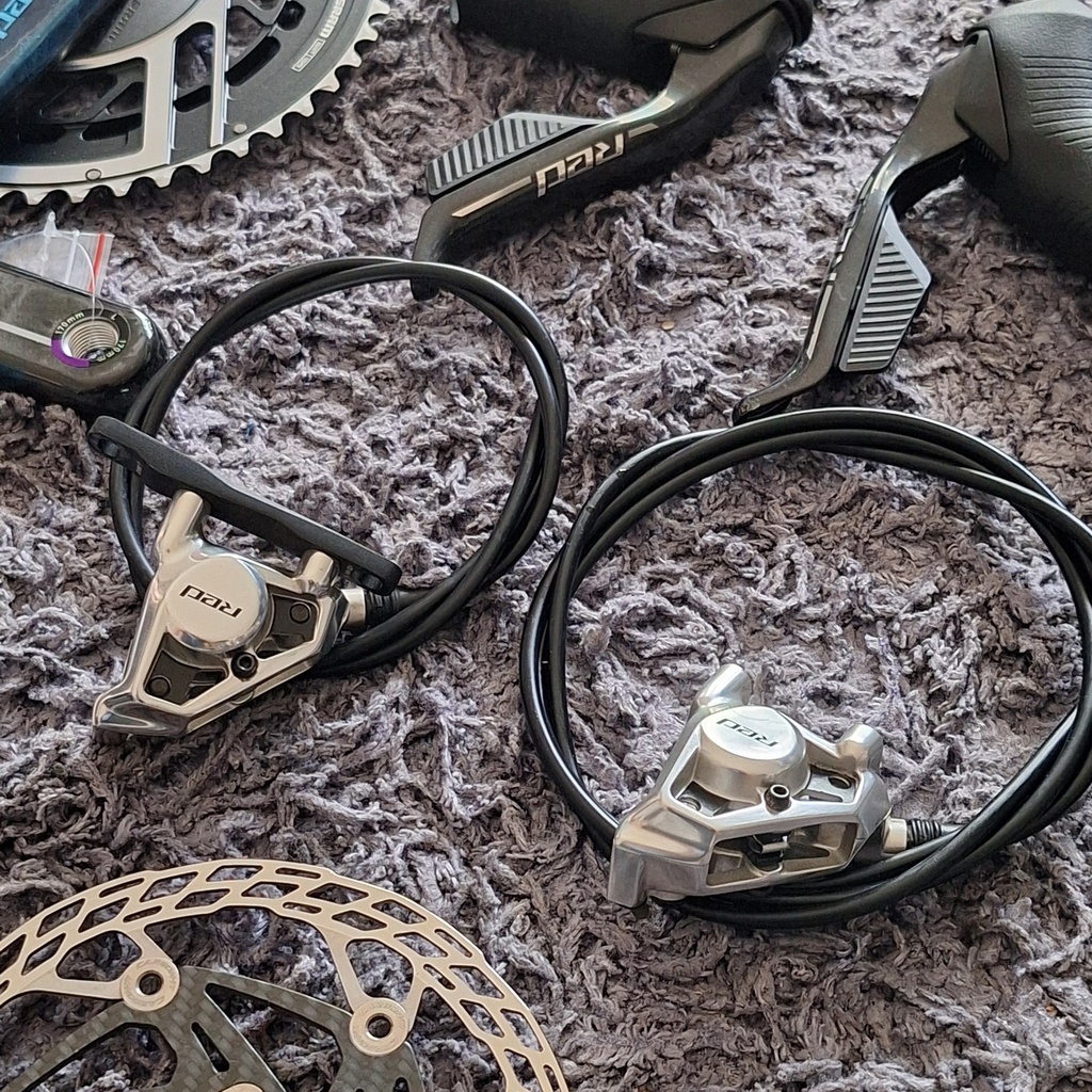 (Used) Kit Set SRAM Red E1 (Brifter,Caliper,Chain,FD,RD,Rotor CarbonTI,Charger)