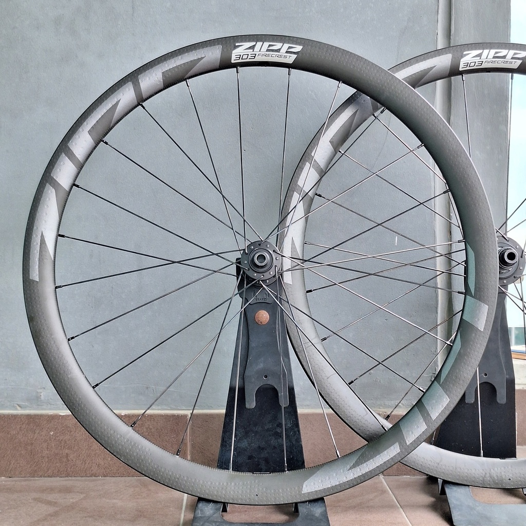 (Used) Wheelset ZIPP 303 Firecrest