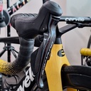 (Used) Kit Set SHIMANO Dura ace DI2 11 speed (brifter,caliper,fd,rd,chain,rotor,Battery,Charger)