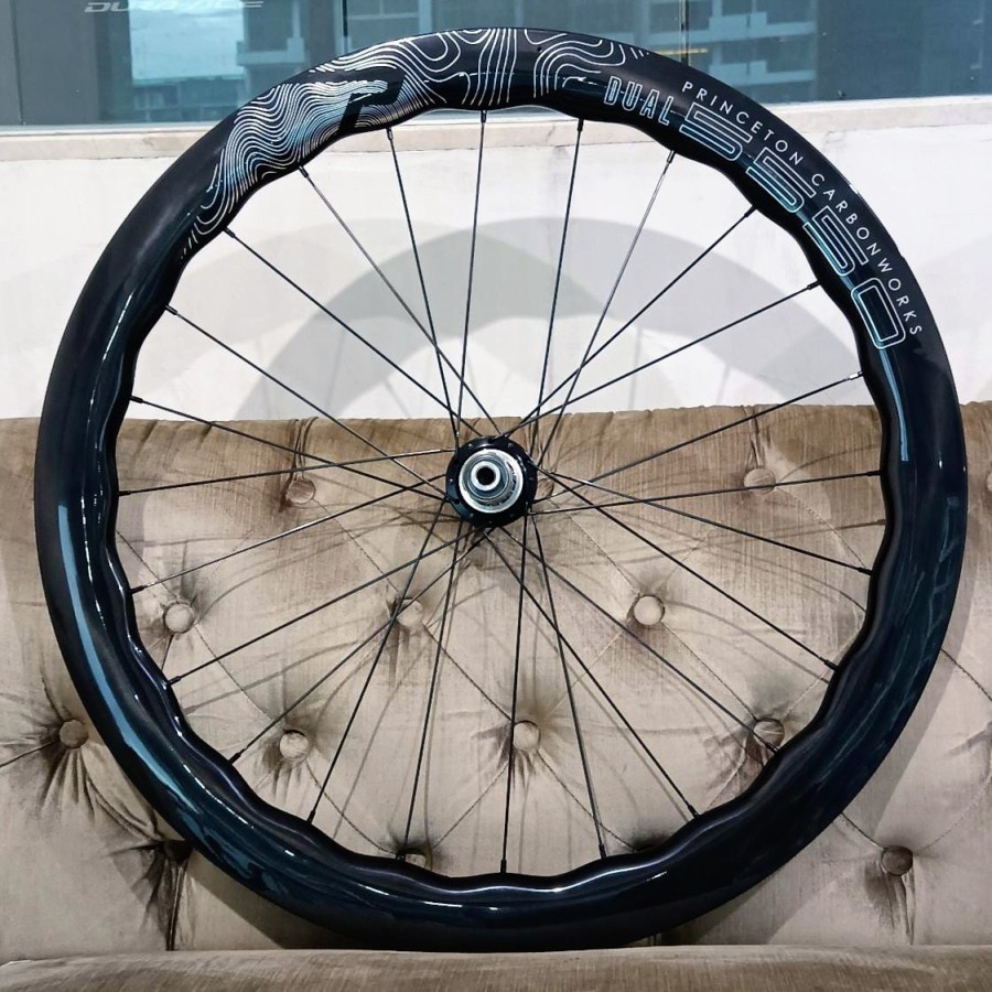  Wheelset PRINCETON Dual 5550 White Industries Gloss Chrome 