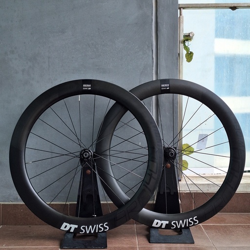 (Used) Wheelset DT SWISS ARC 1400 62 Dicut Black Decal  Dt240