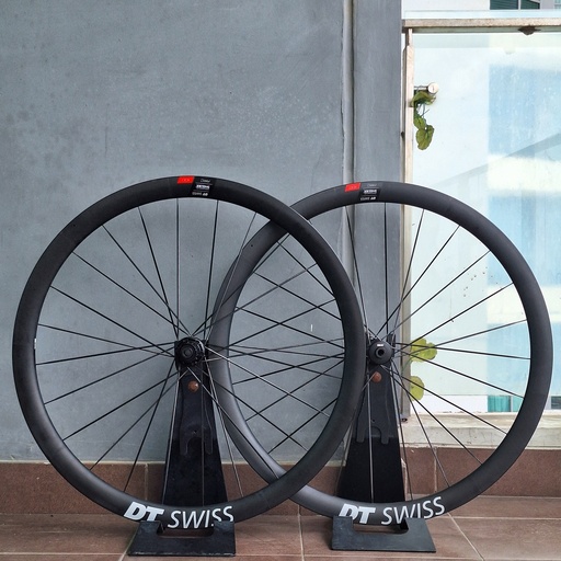  Wheelset DT SWISS ARC 1100 38 Red Decal Dt180