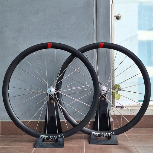 (Used) Wheelset DT SWISS ARC 1100 38 Three Decades XDR